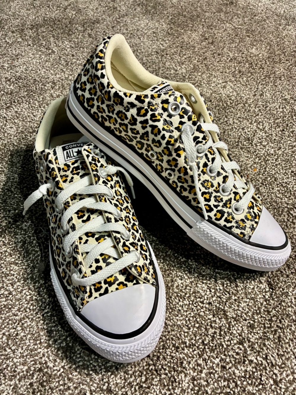 Converse All Star Animal Print Low Top Sneakers - Picture 1 of 8
